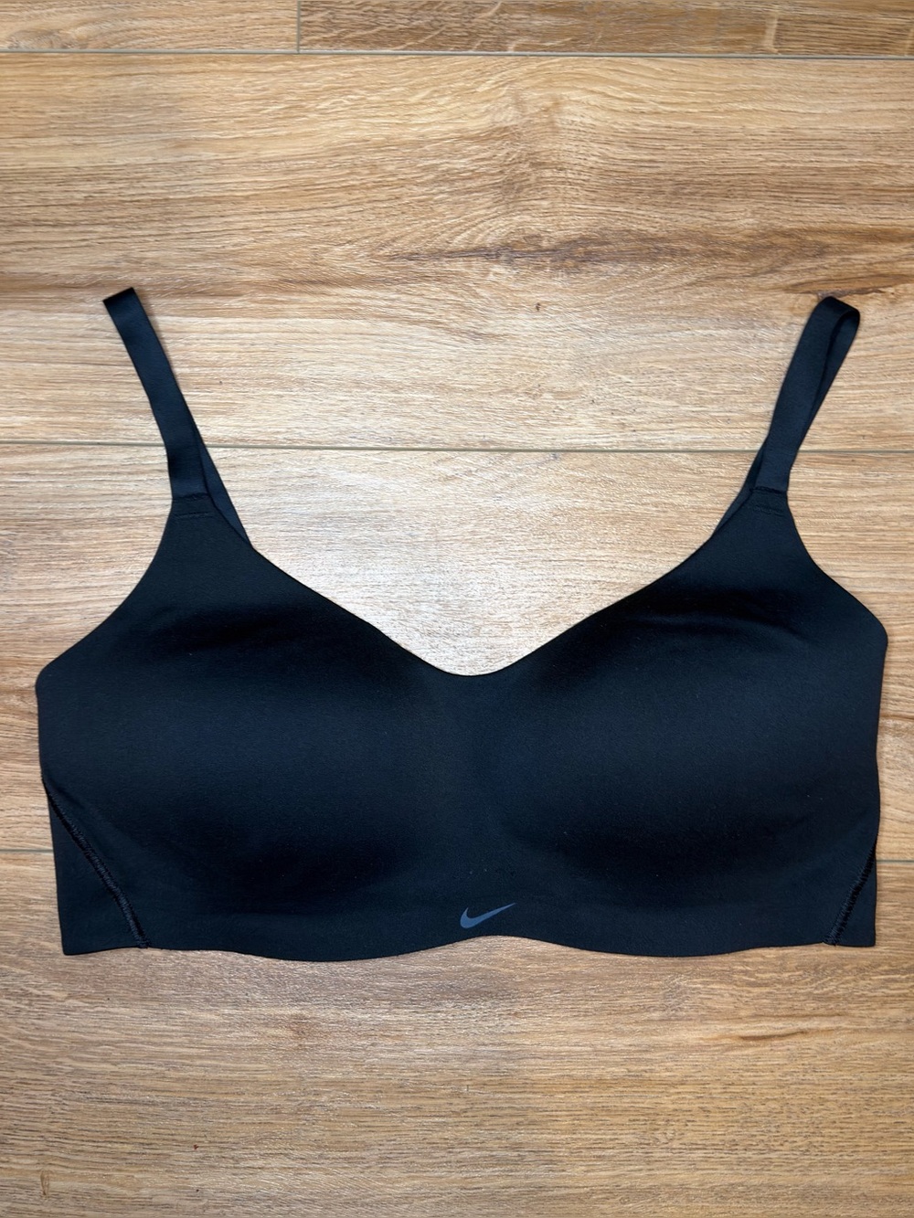 Nike alate minimalist bra black size large c-e light-support padded sports bra
